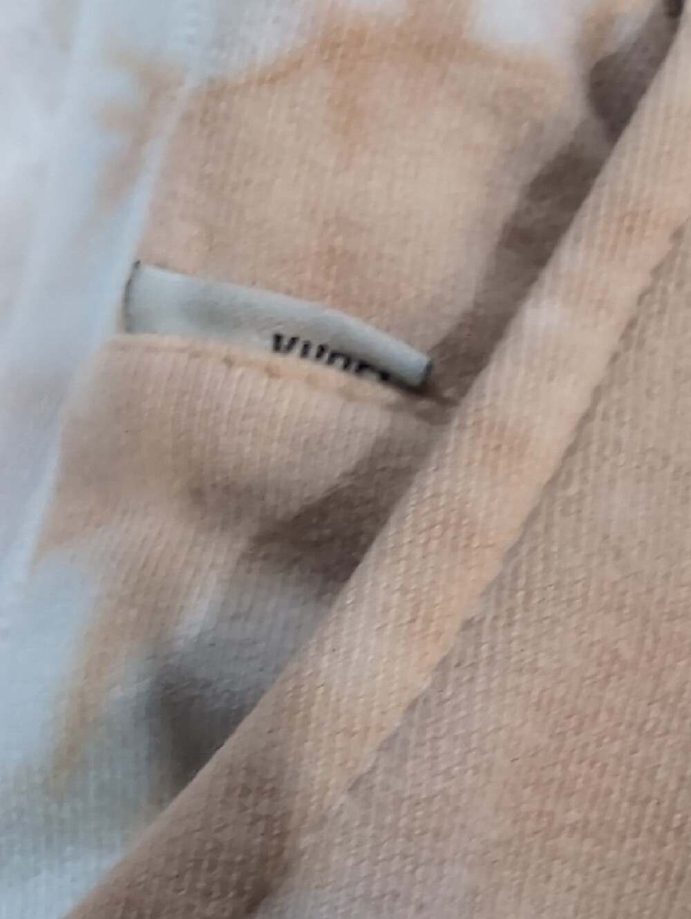 Vuori Tie-Dye Beige + White Joggers - Picture 2 of 4